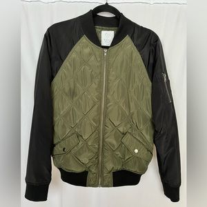FULL TILT Army Green Bomber Jacket, Sz L